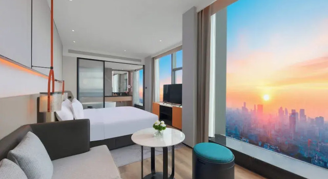 Люкс Crowne Plaza Taizhou City Center by IHG