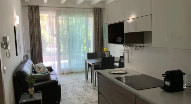Апартаменты King' s Apartment