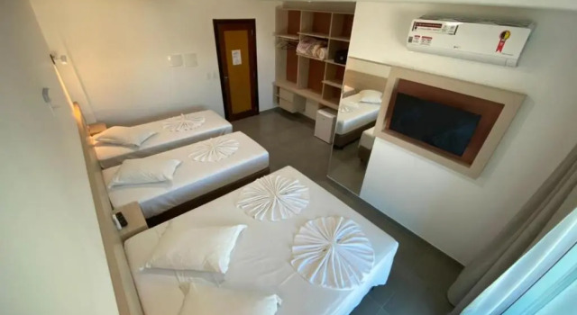 Четырёхместный номер Standard с видом на горы Hotel e Pousada Manguinho