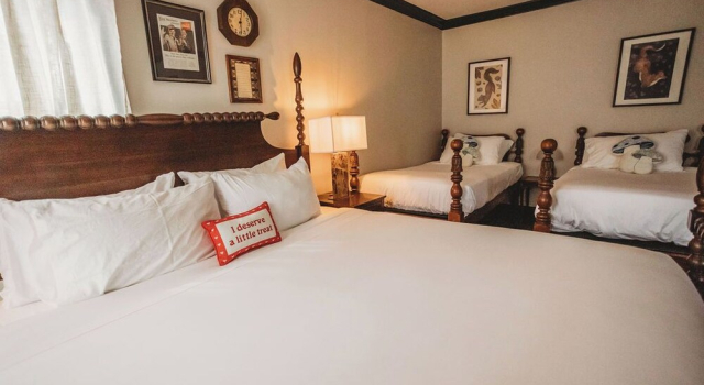 Семейный номер Standard Hideaway Inn Lenox