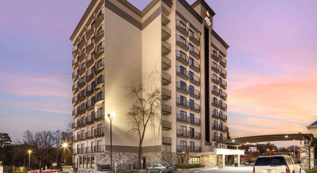 Best Western Plus Atlanta Airport East, Varaa Hotelli Hapeville Georgia