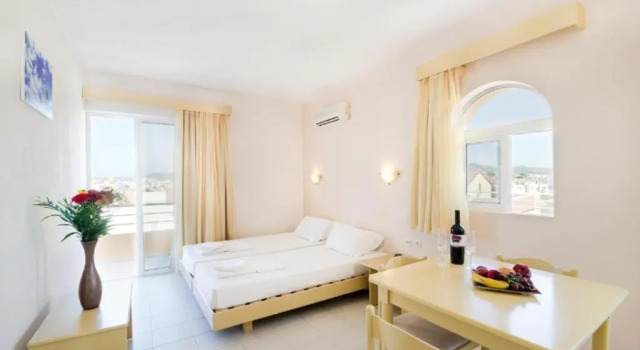 Апартаменты Eugenia Studios & Apartments
