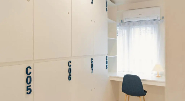 Кровать в общем номере (женский номер) Shapel Hostel and Cafe