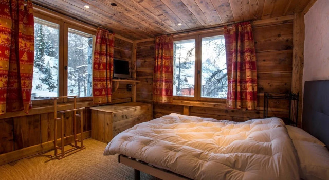 Bosset - Appartement, style chalet. Bien équipé avec cheminée.
