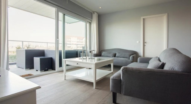 Duplex Villa Capricia appartement met zwembad Nieuwpoort Jachthaven, Book Villa Cottages in West-Flanders, Cottage