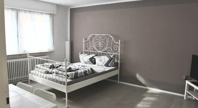 Pixie Home, Book Hotel Hanau Rhenish Hesse