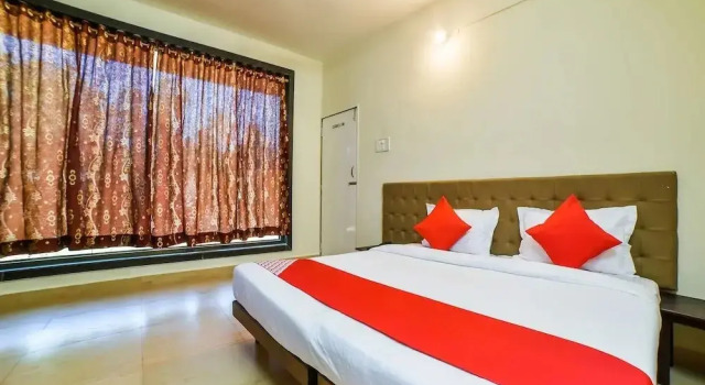 Hotel Empire by OYO Rooms, Varaa Hotelli Goa Velha Pohjois-Goa