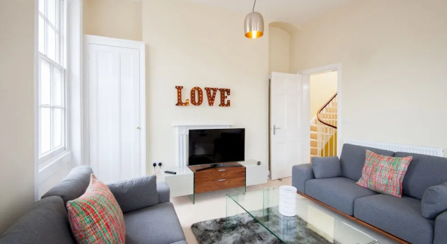 Elliot Oliver- 2 Bedroom Duplex Town Centre Apartment, Varaa Huoneisto Asunnot kohteessa Merseyside, Huoneisto