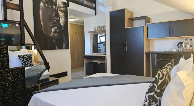Люкс The Line Hotel