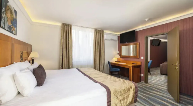 Номер Deluxe Carlton Hotel Buda Castle