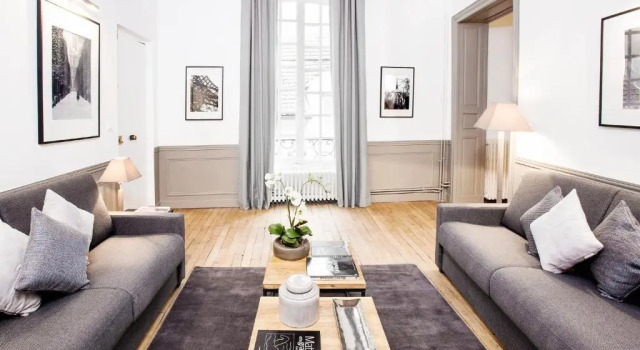 LivinParis - Luxury 2 Bedrooms Le Marais I, Забронировать Отель Отели Парижа с парковкой, рядом с Mémorial de la Shoah, Парковка