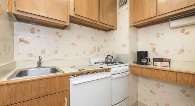 Апартаменты Murray Hill East Suites - Extended Stay