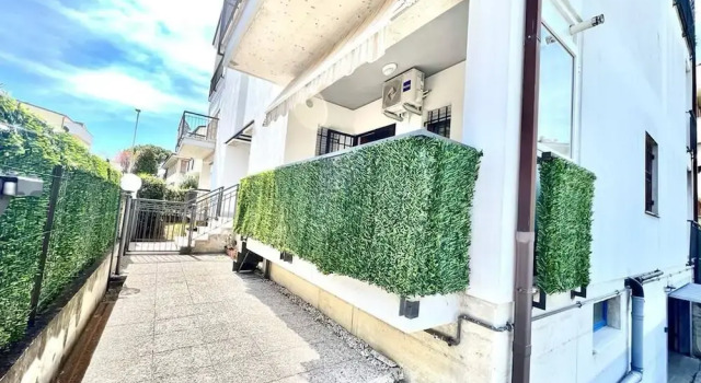 Nobil Villani - Two-room Apartment on the Ground Floor