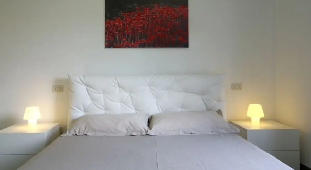Семейные апартаменты с 2 комнатами с балконом Apartment With Beautiful Terrace in the Historical Center of Pietrasanta