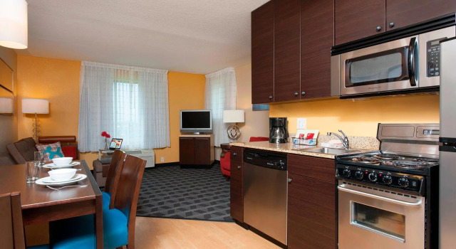 Люкс с 2 комнатами TownePlace Suites Des Moines Urbandale