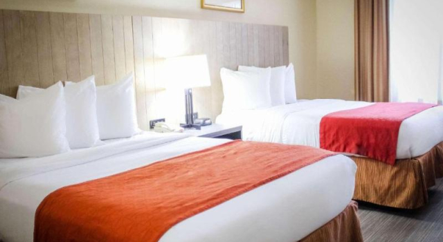 Шестиместный номер Standard Country Inn & Suites by Radisson, Chester, VA