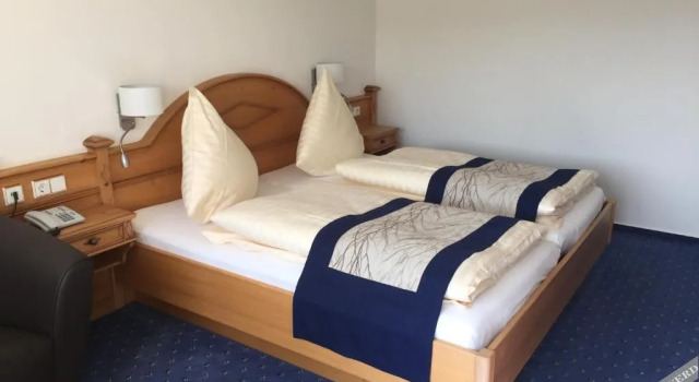 Köpfers Steinbuck, Buchen Sie Hotel Bischoffingen Breisgau