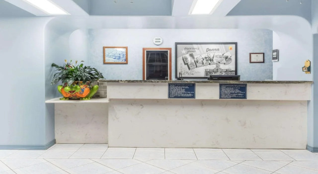 Texas Inn Donna, Забронировать Отель Уэслако Rio Grande Valley