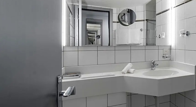 Номер Standard с балконом Boutique Hotel Stockalperhof