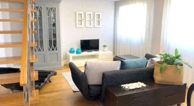 Apartment With 2 Bedrooms in Cambados, With Wonderful City View, Furnished Terrace and Wifi Near the Beach, Prenota Appartamento Cambados 