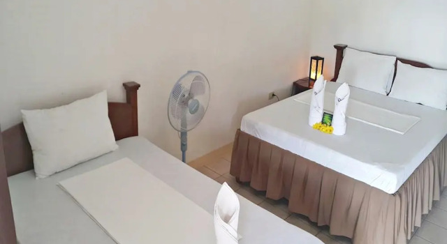 Семейный номер Standard с балконом Oriental Hill Sabang Resort Puerto Galera