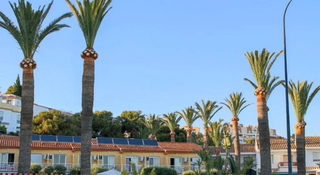 Hostal Esperanza, Book Hotel Hoteller i Chilches med parkering, Parkering