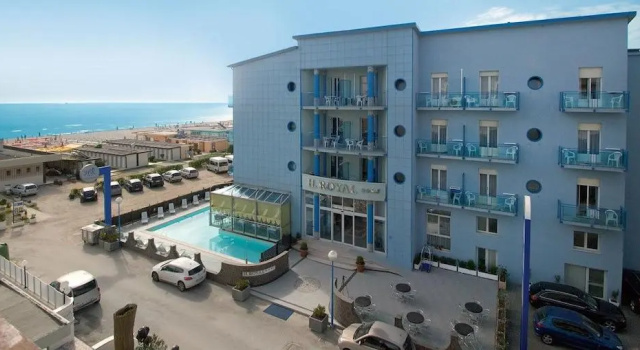 Hotel Royal, Забронировать Отель СПА-отели Червия, SPA-услуги