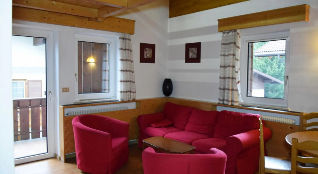 MADDALENA , apartment in villa for 8 people. (022039-AT-056830)-111 MADDALENA SX