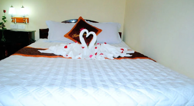 Lotus Hotel