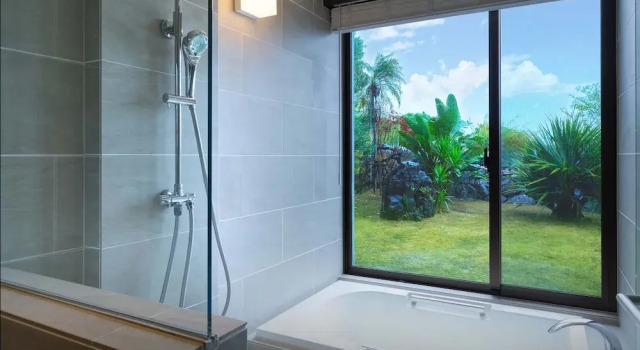 Люкс с балконом и с видом на океан BATON SUITE Okinawa Kouri Island