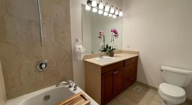 Апартаменты Amazing 3BR 3 BA Property in Chicago