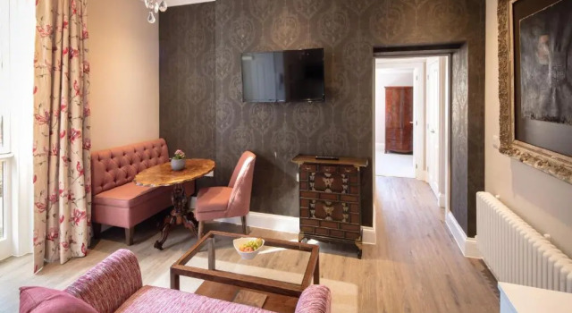 Suite Beech House