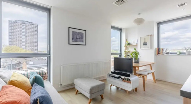Funky 1BD High-rise Flat W/city Views, Angel!, Забронировать Отель Отели Лондона 4 звезды, рядом с Железнодорожная станция Олд-Стрит, 4*
