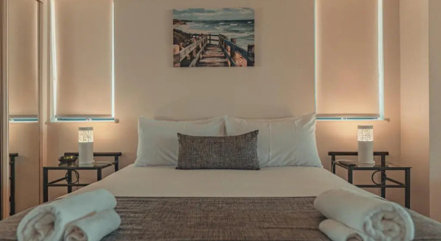 Апартаменты c 1 комнатой с видом на воду La Promenade Absolute Waterfront Apartments