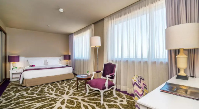 Двухместный номер Standard Holiday Inn Porto Gaia by IHG