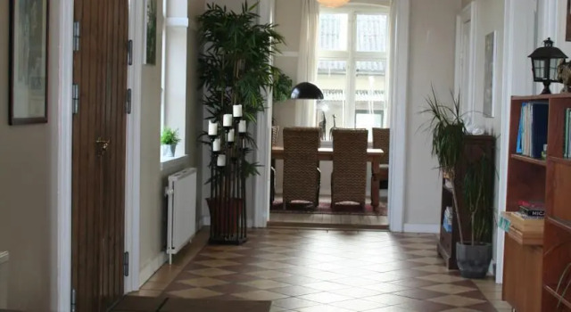Hostel California - Pejrup Station, Book Hostel Hostels in Funen, Hostel