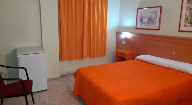 Номер Comfort Hostal Carlos III