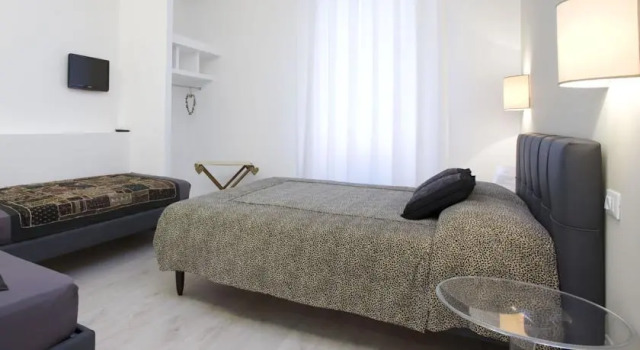 Room and Breakfast Aries, Забронировать Отель Равенна Ravenna Area, рядом с Крепость Рокка Бранкалеоне