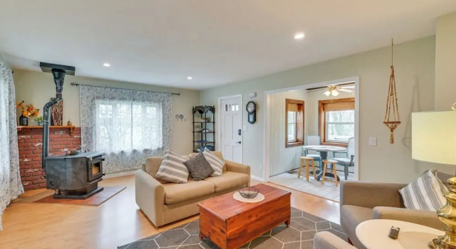 Коттедж Charming Canandaigua Lake House w/ Deck & Views!