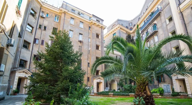 Rent in Rome - Queen