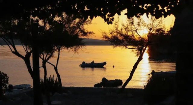 Beachfront Apartment In Dalmatia, Забронировать Апартаменты/квартира Марусичи Окрестности Сплита