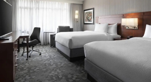 Четырёхместный номер Standard с видом на озеро Courtyard Seattle Downtown/Lake Union