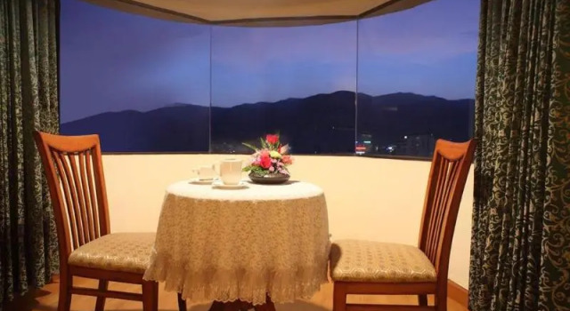 Номер Standard с балконом Отель Furama Chiang Mai