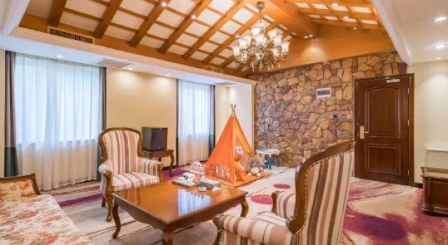 Полулюкс Zhengzhou Xiangdiwan Hotel (Zhengzhou West High Speed Railway Station Store)
