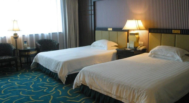 California Garden, Boek Hotel Hotels in Chengdu met parkeren, Parkeren
