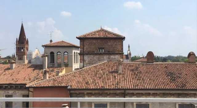 Gatto Romeo Apartments, Забронировать Апартаменты/квартира Отели Вероны с парковкой, рядом с Филармонический театр Вероны, Парковка