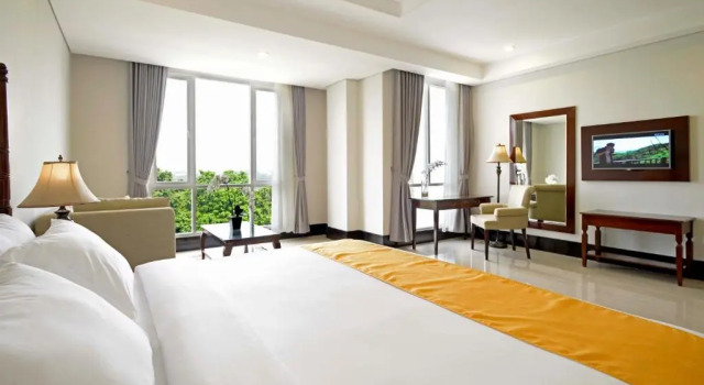 Junior Suite The Sahira Hotel Syariah