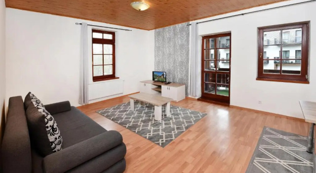 Семейные апартаменты с балконом и с красивым видом из окна Pension Villa Kunerad