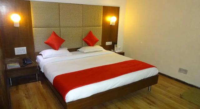 Hotel Yatri, Rezerwuj Hotel Gandhinagar Gujarat