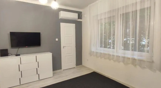 Апартаменты Mérey Apartment